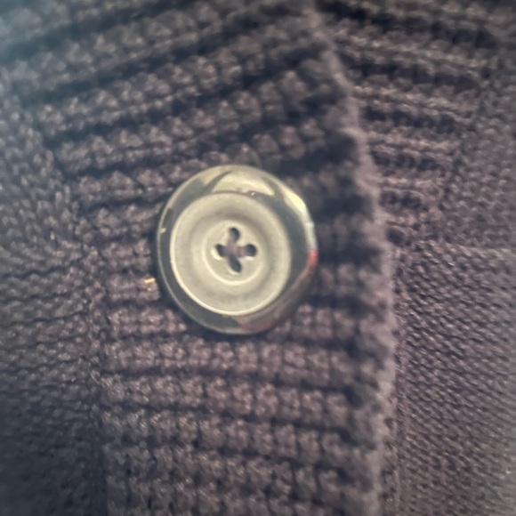 One button cardigan sweater - Picture 5 of 8